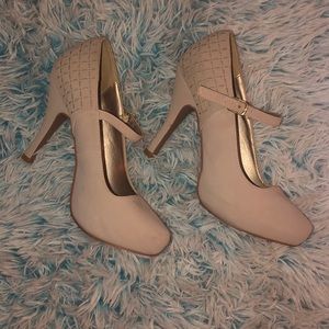 Nude heels